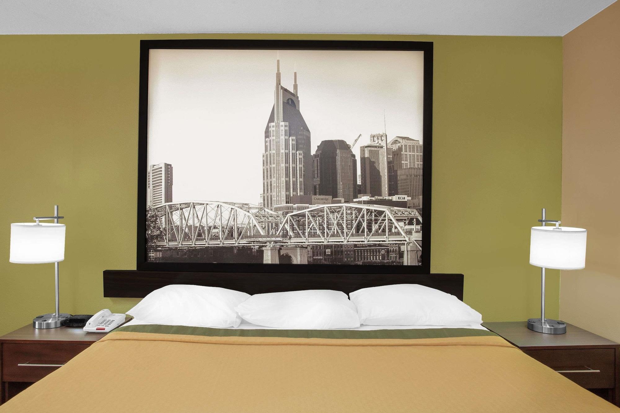 Super 8 By Wyndham Nashville West Εξωτερικό φωτογραφία