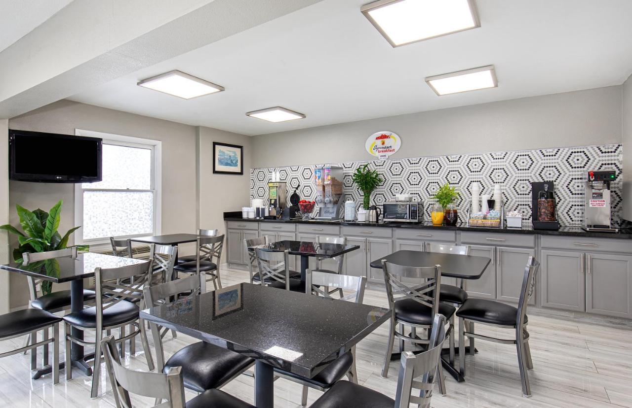 Super 8 By Wyndham Nashville West Εξωτερικό φωτογραφία