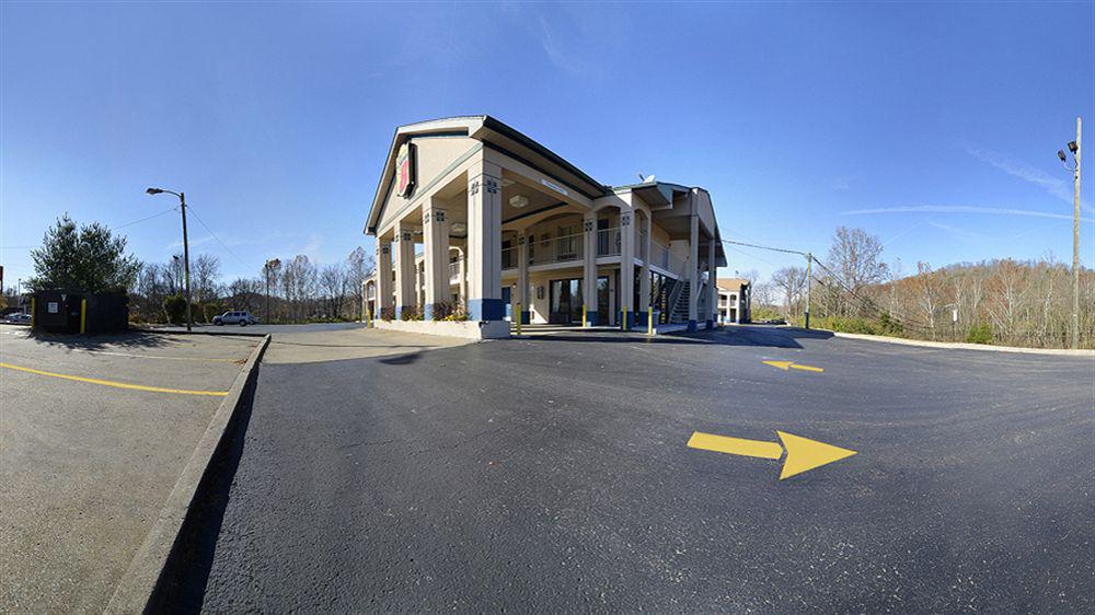 Super 8 By Wyndham Nashville West Εξωτερικό φωτογραφία